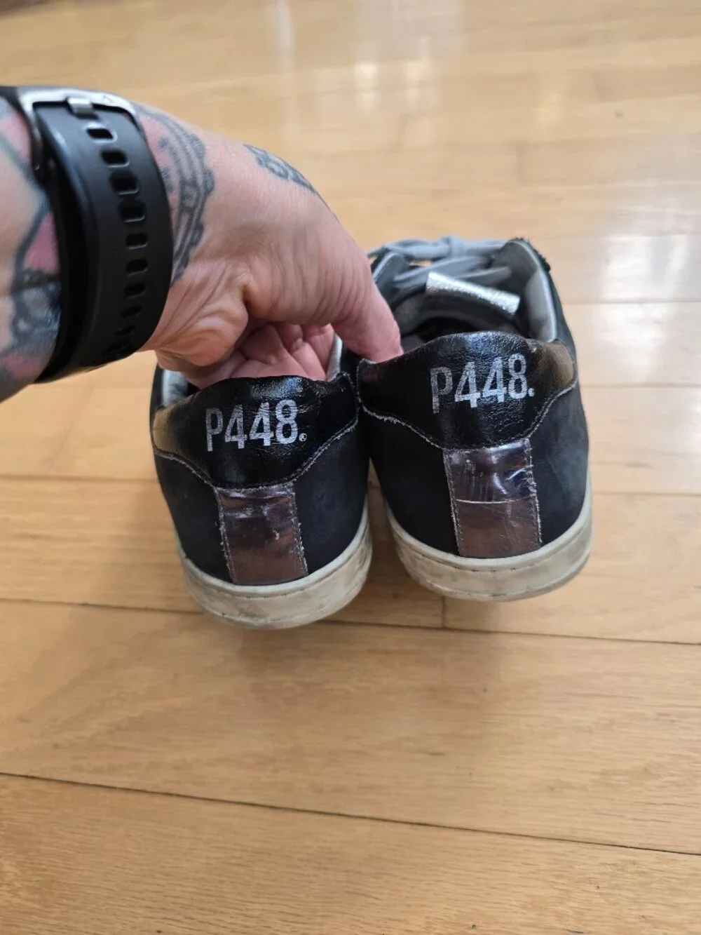 P448 | John black glitter leather boho sporty sneakers | WMS 7